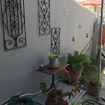 شقة Michail نيكيتي